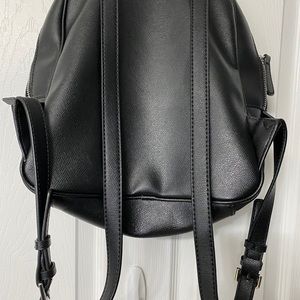 Back pack purse
